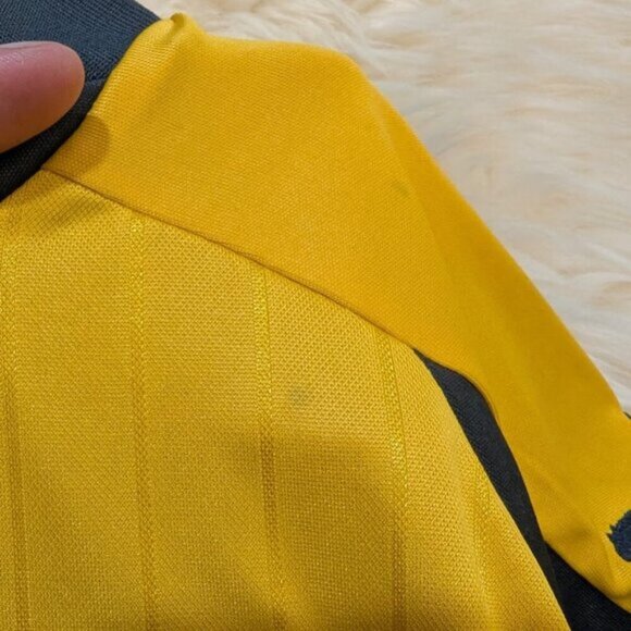 Arsenal FC 2016/2017 Away Jersey Puma Size Men Small - Picture 6 of 10